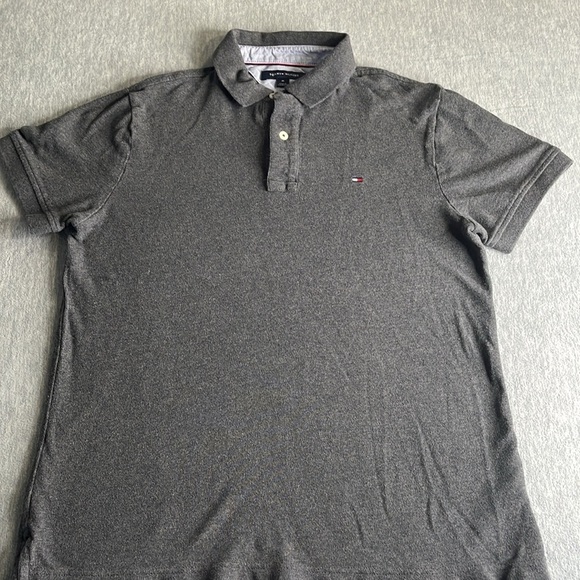 Tommy Hilfiger Men's Gray Polo Shirt - Picture 2 of 6